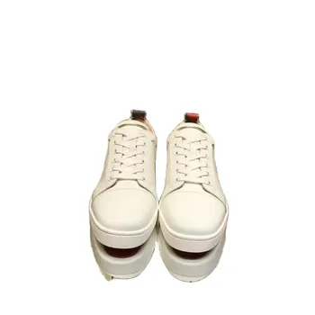Low Cut Roșu Jos Pantofi pentru Barbati Brand de Lux de Înaltă Calitate de Formatori de Conducere Ghimpat Bar Nituri Logo-ul Tocuri Alb din Piele