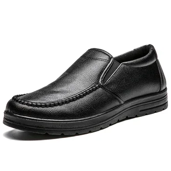 Noi Vara Plasă Pantofi Bărbați Slip-On Flat Sapatos Gol Afară Confortabil Tatăl Om Pantofi Casual Mocasini De Bază Espadrile