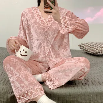 Noile Modele Coreene Aur Elegant De Catifea Pijamale Pentru Femei Dulce Dantela Cu Maneci Lungi Set De Pijamale V Gâtului Primăvară Toamna Haine De Acasă